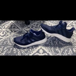 Navy adidas Shoes Mens 8.5 Women’s 10